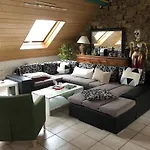 With 2 Bedrooms Prázdninový dům Sarreguemines