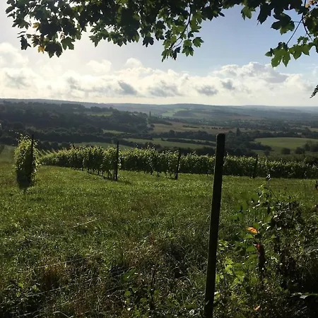 With 2 Bedrooms Prázdninový dům